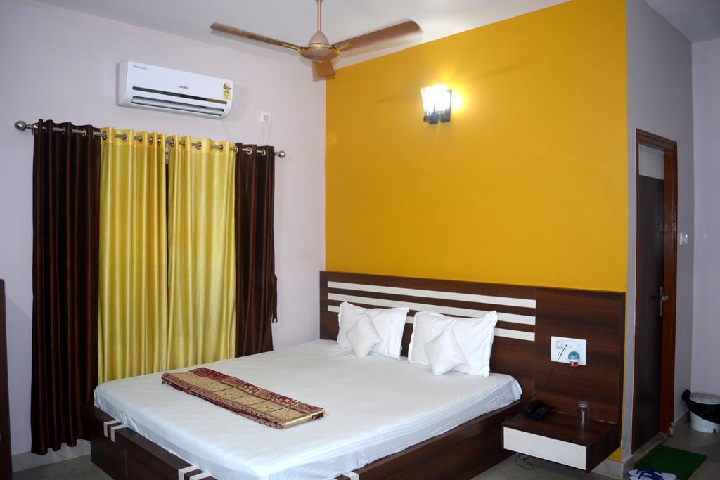 Blooming Star Guest House มันดราโมนี ภายนอก รูปภาพ