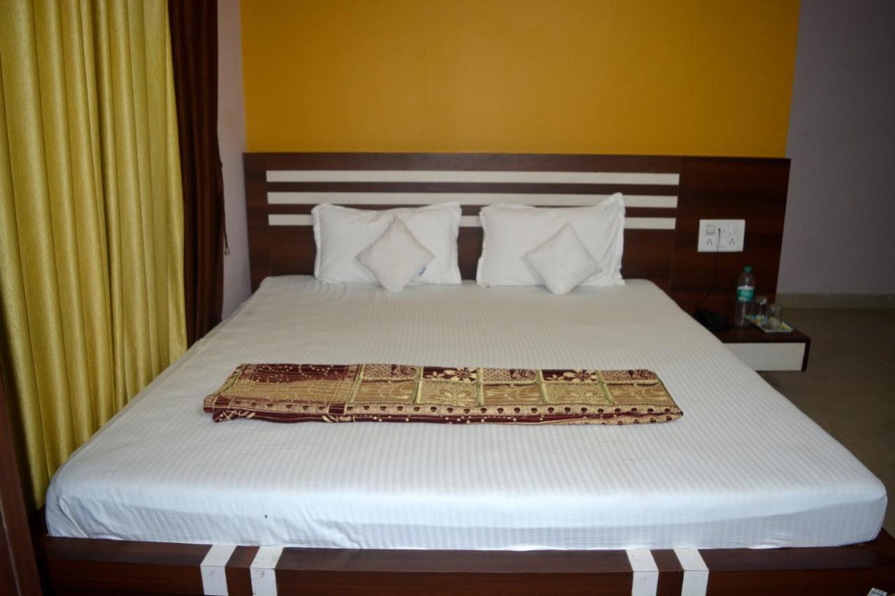 Blooming Star Guest House มันดราโมนี ภายนอก รูปภาพ